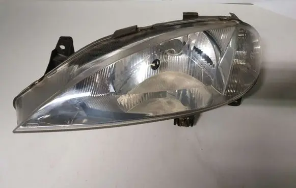 Renault Megane I Headlight/headlamp 7701047093