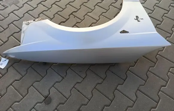 Ford Mustang IV Fender