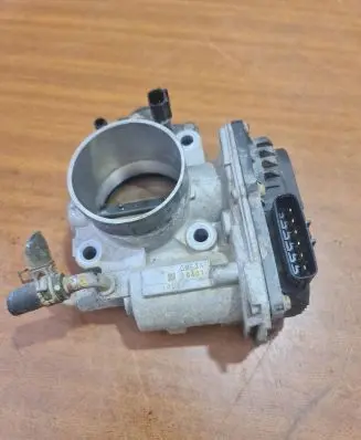 Honda CR-V Electric throttle body valve GMF3A 50401 0062