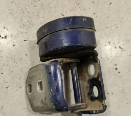 Renault Scenic II - Grand scenic II Rear door lower hinge