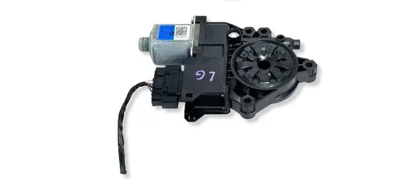 KIA Sorento IV Rear door window regulator motor 83450P2010 48284