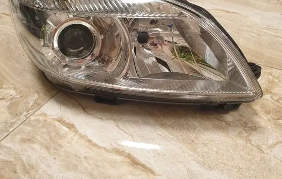 Skoda Roomster (5J) Headlight/headlamp 5J1941018D