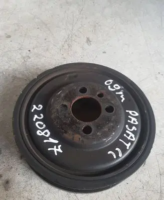 Volkswagen PASSAT CC Crankshaft pulley