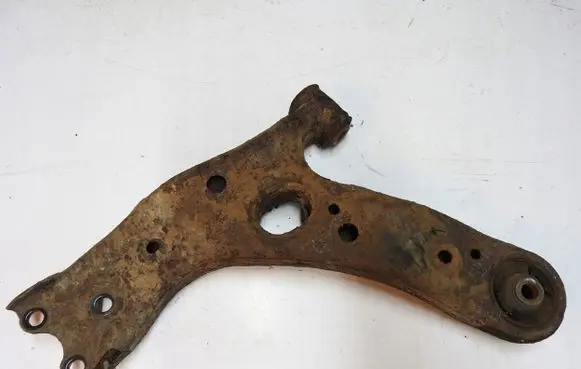 Toyota Auris 150 Rear control arm