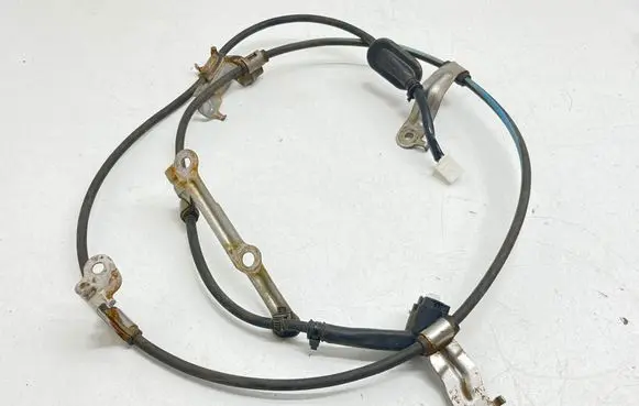 Subaru Forester SK Rear ABS sensor wiring 