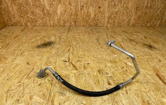 Air conditioning (A/C) pipe/hose