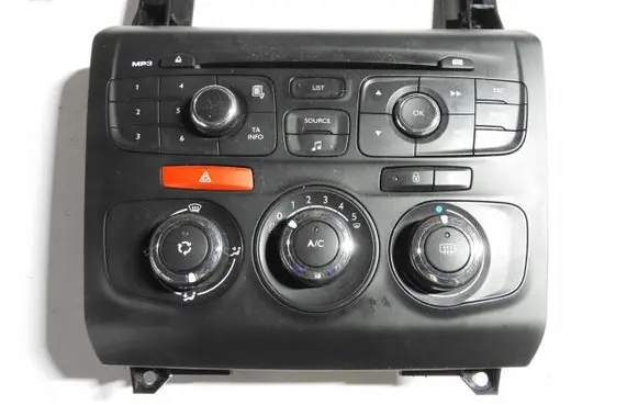 Citroen C4 I Climate control unit 9670466180