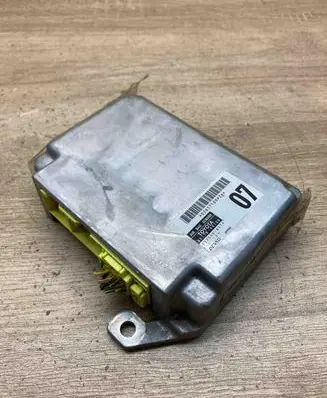 Toyota Land Cruiser (J120) Airbag control unit/module 8917060120 1523006171