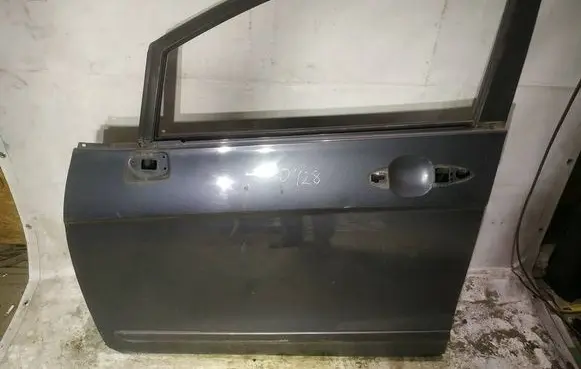 Honda FR-V Front door pilkos