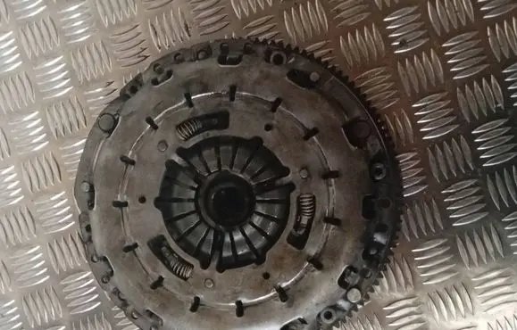 BMW 3 E90 E91 Clutch set kit E9610