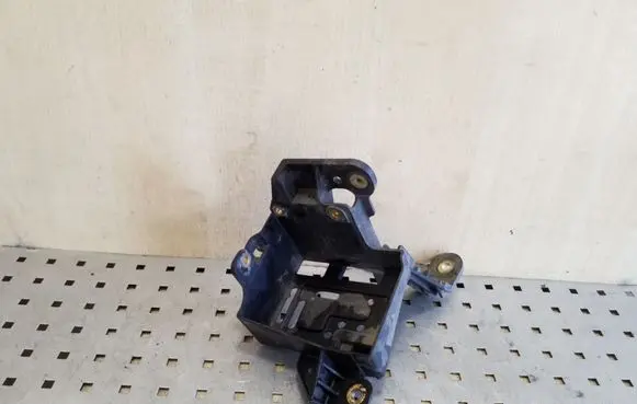 Opel Zafira B ABS pump bracket 13214940 329510614