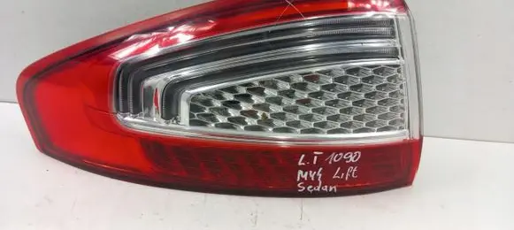 Ford Mondeo MK IV Rear/tail lights