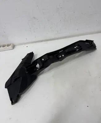 Volkswagen Touareg I Front bumper mounting bracket 7L6807183