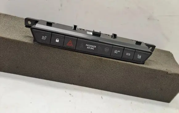 Dacia Sandero III Other switches/knobs/shifts 283E87905R E480038