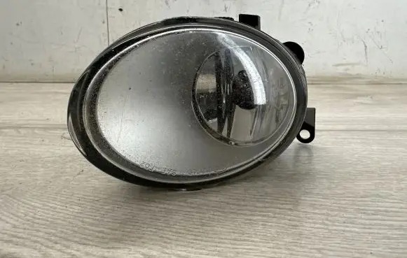 Volkswagen Phaeton Front fog light 66988820R