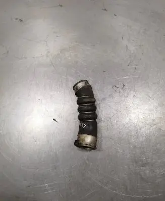 BMW 1 E81 E87 Intercooler hose/pipe 7797480 11279410