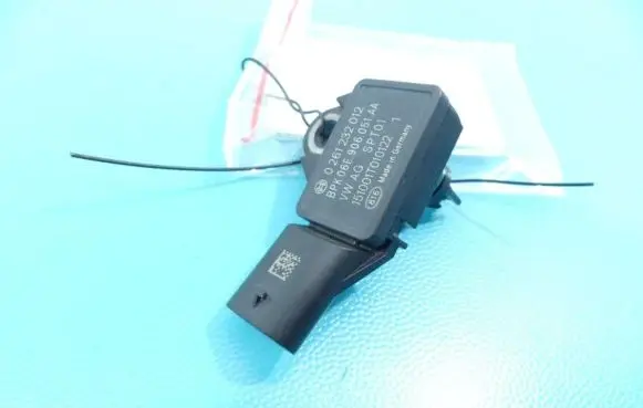 Porsche Panamera (970) Air pressure sensor 0261232012 IMPRK1280840