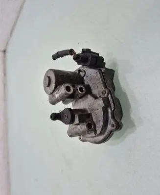 Audi A6 S6 C6 4F Intake manifold valve actuator/motor 4E0145950C