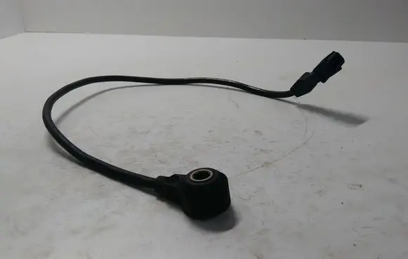 Audi A4 S4 B5 8D Detonation knock sensor 054905377G