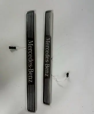 Mercedes-Benz GLA W156 Front sill trim cover A2466805300 A2466805400