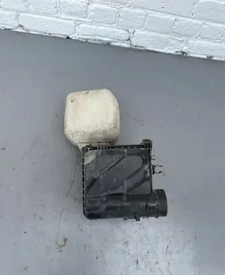 Subaru XV I Air filter box A52AG08