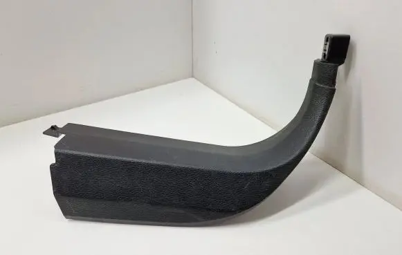 Other sill/pillar trim element