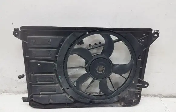 Ford Fusion II Electric radiator cooling fan DS788C607 DS788C607AC G6UYG