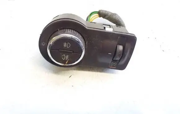 Fog light switch