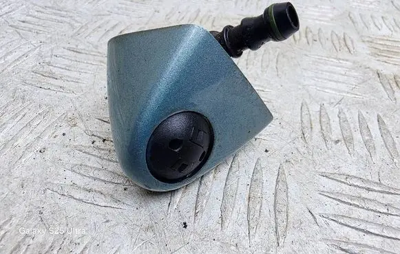 BMW X5 E53 Headlight washer spray nozzle 8252745