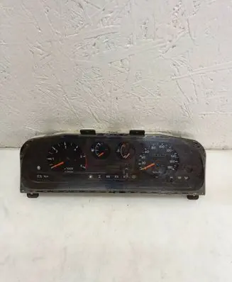 Ford Maverick Speedometer (instrument cluster) 248100F000 341922201 E4243E