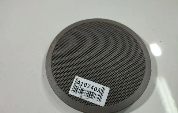 Renault Scenic II - Grand scenic II Side speaker trim/cover 186001310