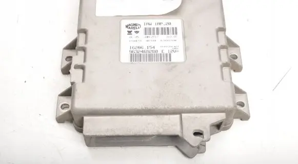 Peugeot 406 Engine control unit/module 9632469280