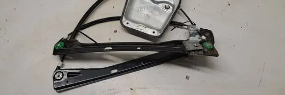 Volkswagen Jetta V Front door window regulator with motor 1K5837461B