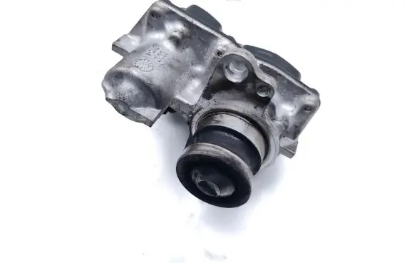 Nissan Qashqai EGR valve 8201061904 147109816R