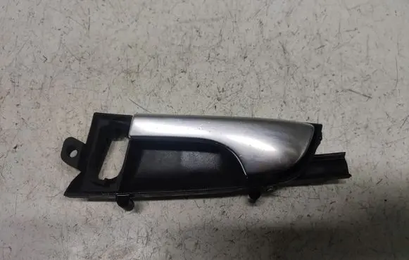 Audi A3 S3 8P Front door interior handle 8P3867019