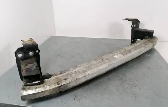 Audi Q7 4L Front bumper cross member 4L0807133A