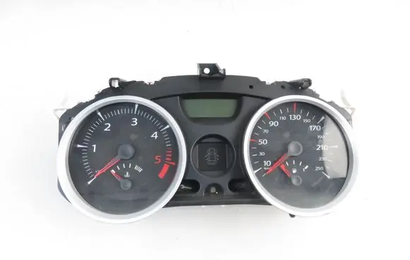 Renault Megane II Speedometer (instrument cluster) 8200720321 8200720321K