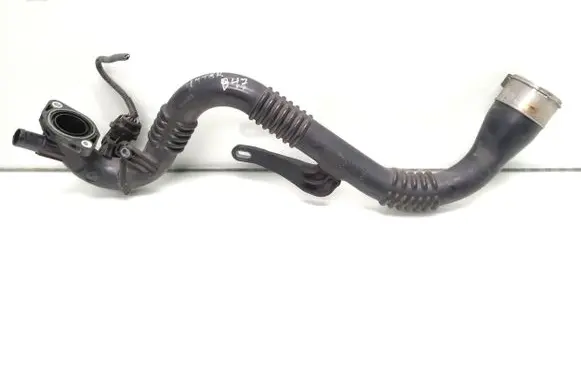 Renault Captur Intercooler hose/pipe 104951a 1049601r 223650002r