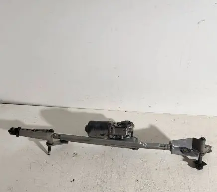 Volvo S80 Front wiper linkage and motor 09151848 404775 2172G