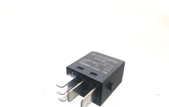 Volvo XC90 Other relay 9494783 A4001X55 051162A