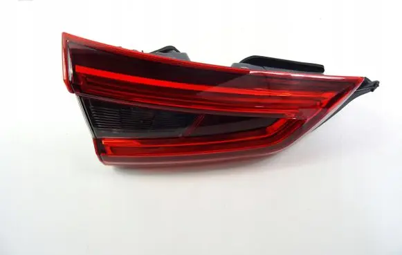 Nissan Qashqai Rear/tail lights 26555HV05A