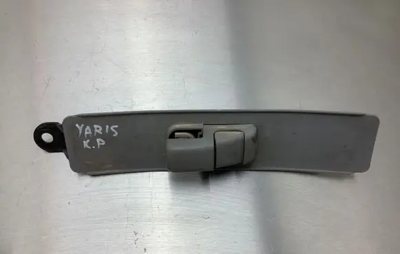 Toyota Yaris Other interior part 1035554