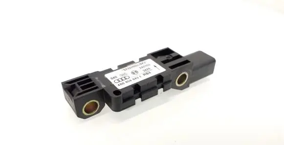Audi A3 S3 8P Airbag deployment crash/impact sensor 4B0959643E 240703 0232H0QL18KV
