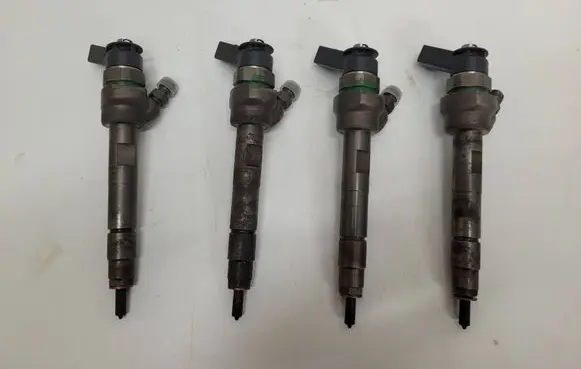Fuel injectors set