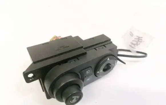 Chevrolet Epica Headlight level height control switch 6H25