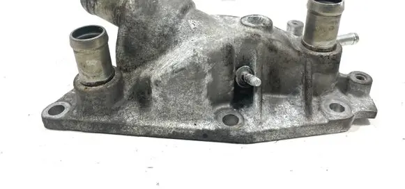 Nissan Juke I F15 Thermostat/thermostat housing