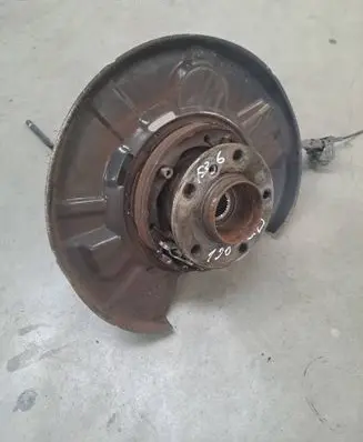 BMW 4 F36 Gran coupe Rear wheel hub D859937 0302353440 D859937000
