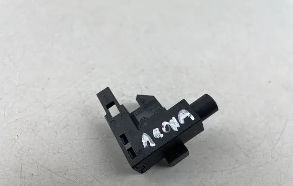 Seat Arona Hand parking brake sensor 1J0947561