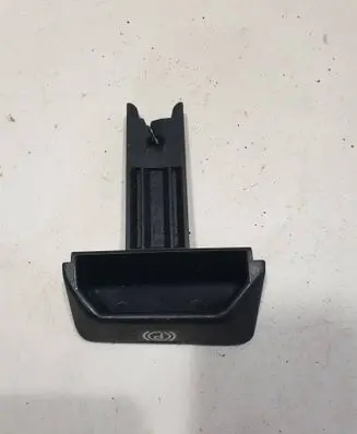 Mercedes-Benz E W210 Hand brake release handle 2104270020