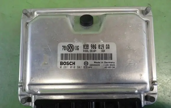 Volkswagen PASSAT B5.5 Engine control unit/module ECU 038906019GQ